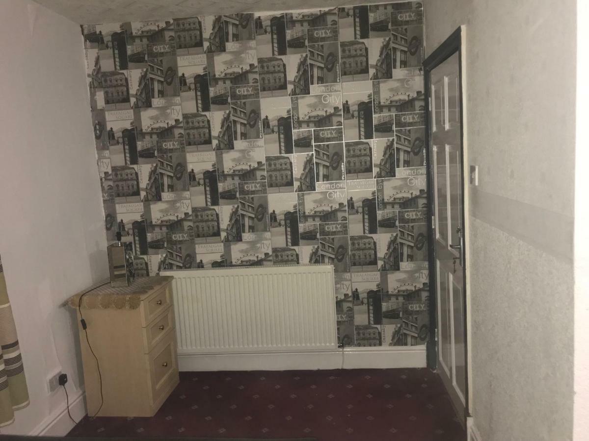 Entire B&B Burnley Eksteriør bilde