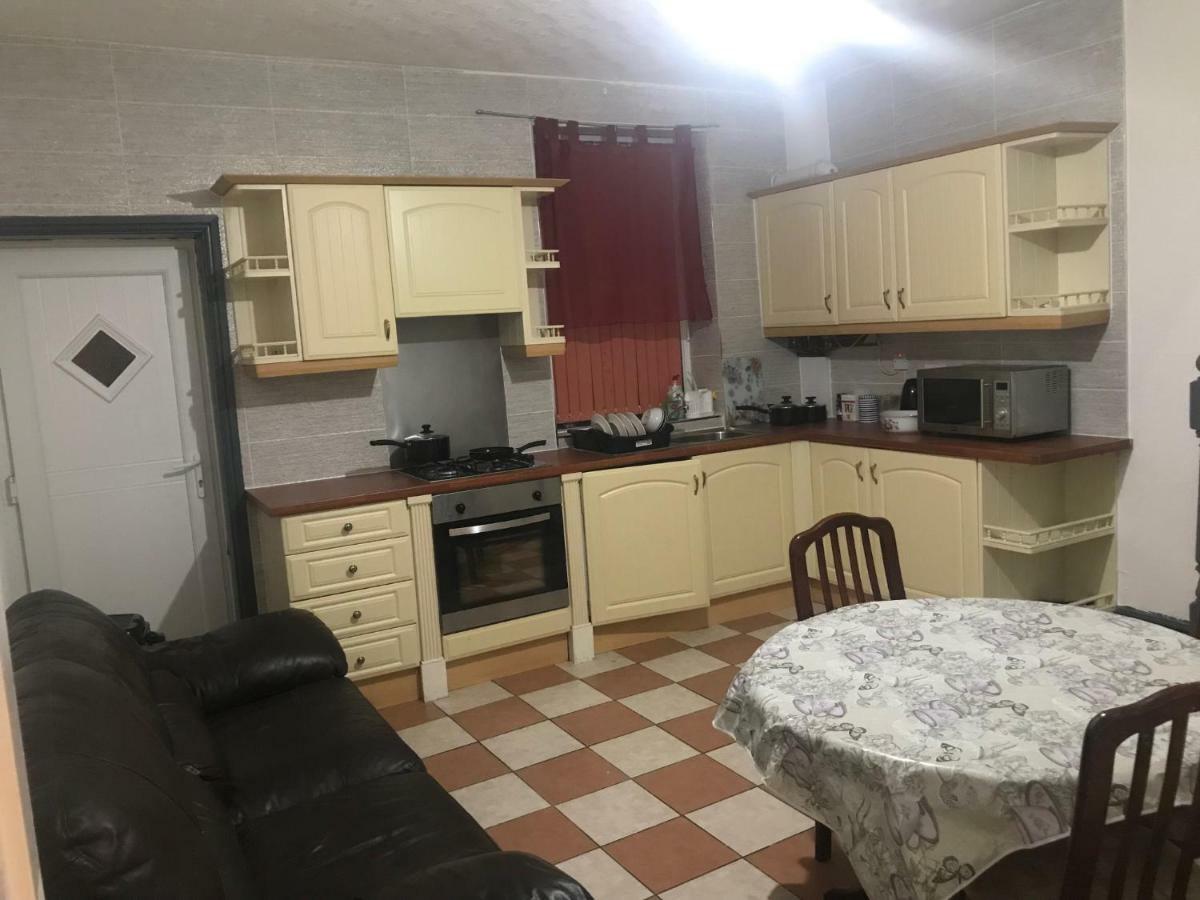 Entire B&B Burnley Eksteriør bilde